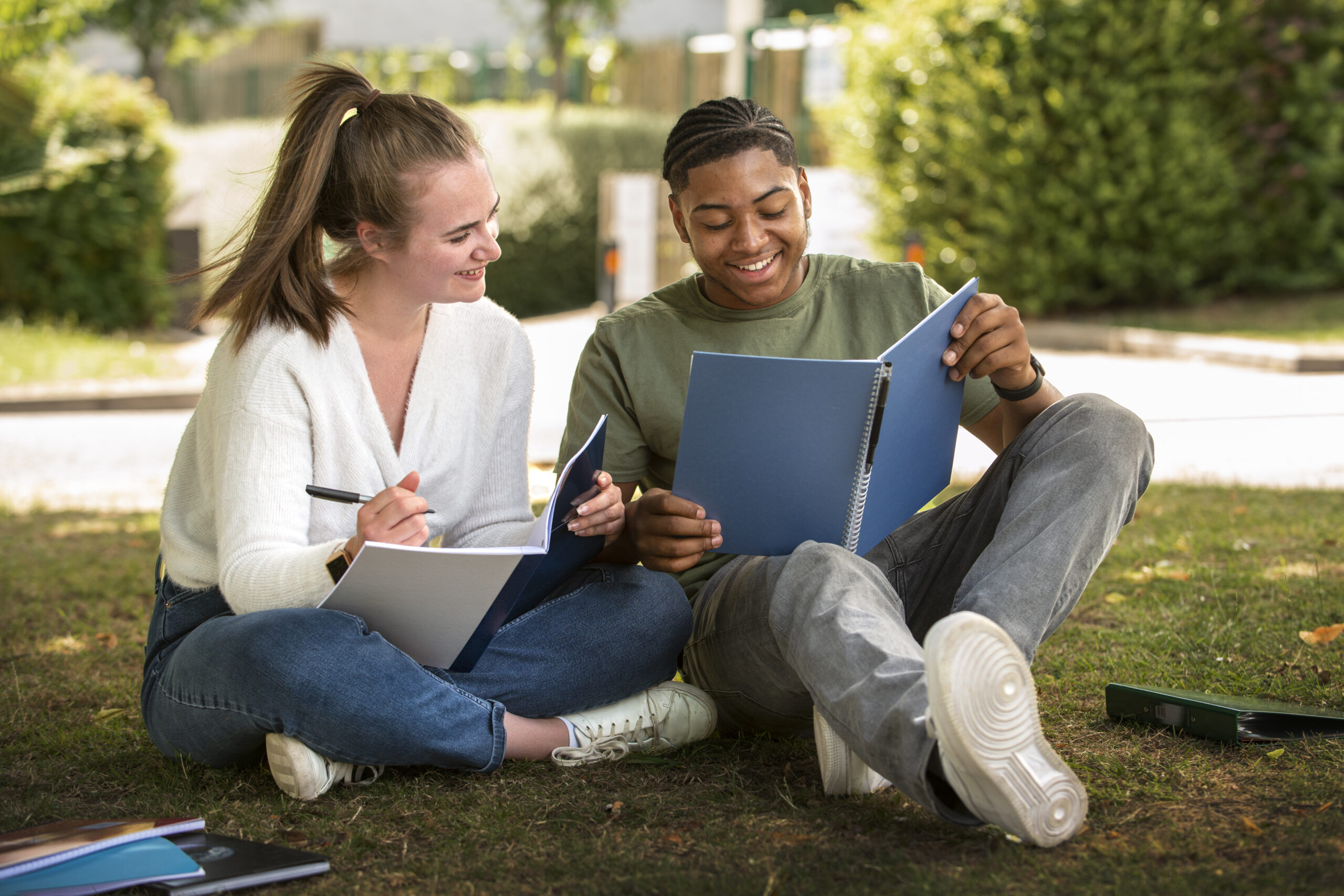 Best Banks Offering Education Loans for International Students in Canada 2026